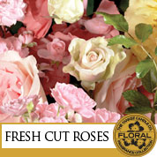 Fresh cut roses / Roses fraichement coupées